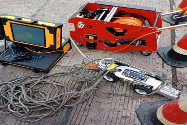 崖城镇CCTV管道检测机器人