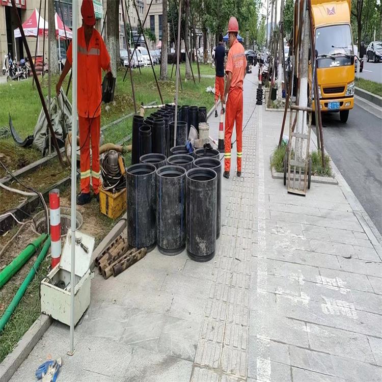 崖城镇管道短管置换修复